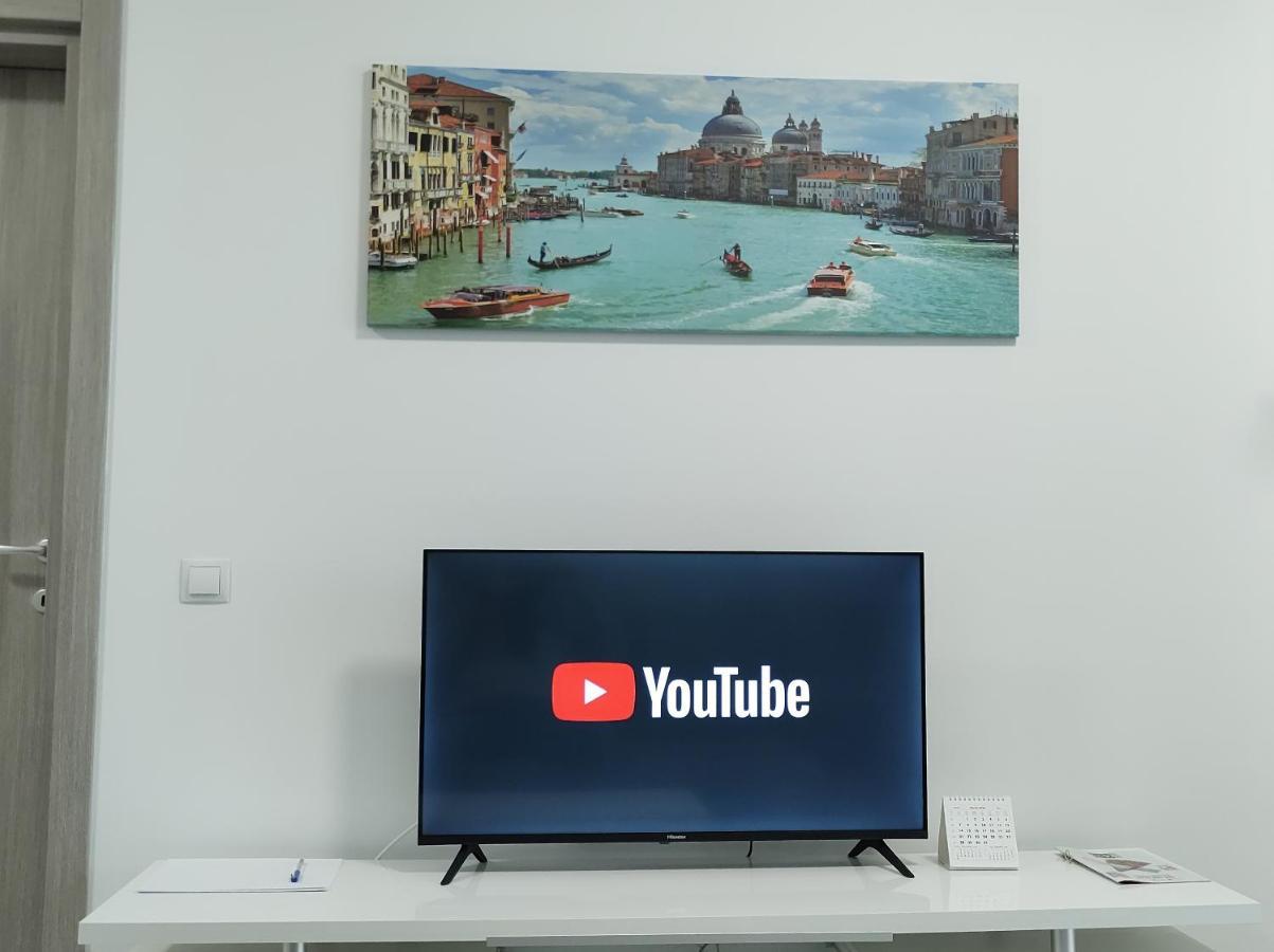 Simona Apartament Iulius Mall Iasi Bagian luar foto